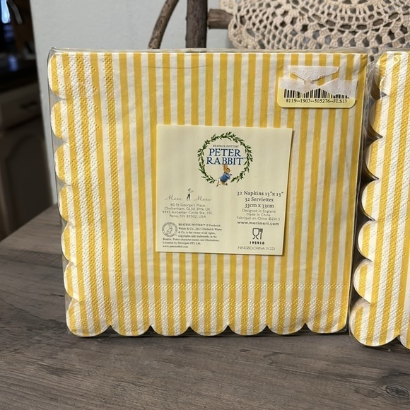 NEW IN PACKAGING! MERI MERI PETER RABBIT HOP LITTLE RABBIT HOP HOP HOP NAPKINS - Picture 5 of 7